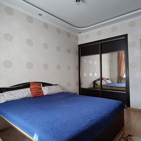 Stefan Cel Mare 64 Apartment Chisinau Luaran gambar