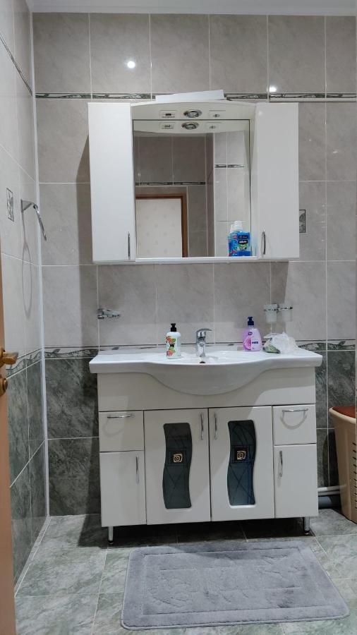 Stefan Cel Mare 64 Apartment Chisinau Luaran gambar