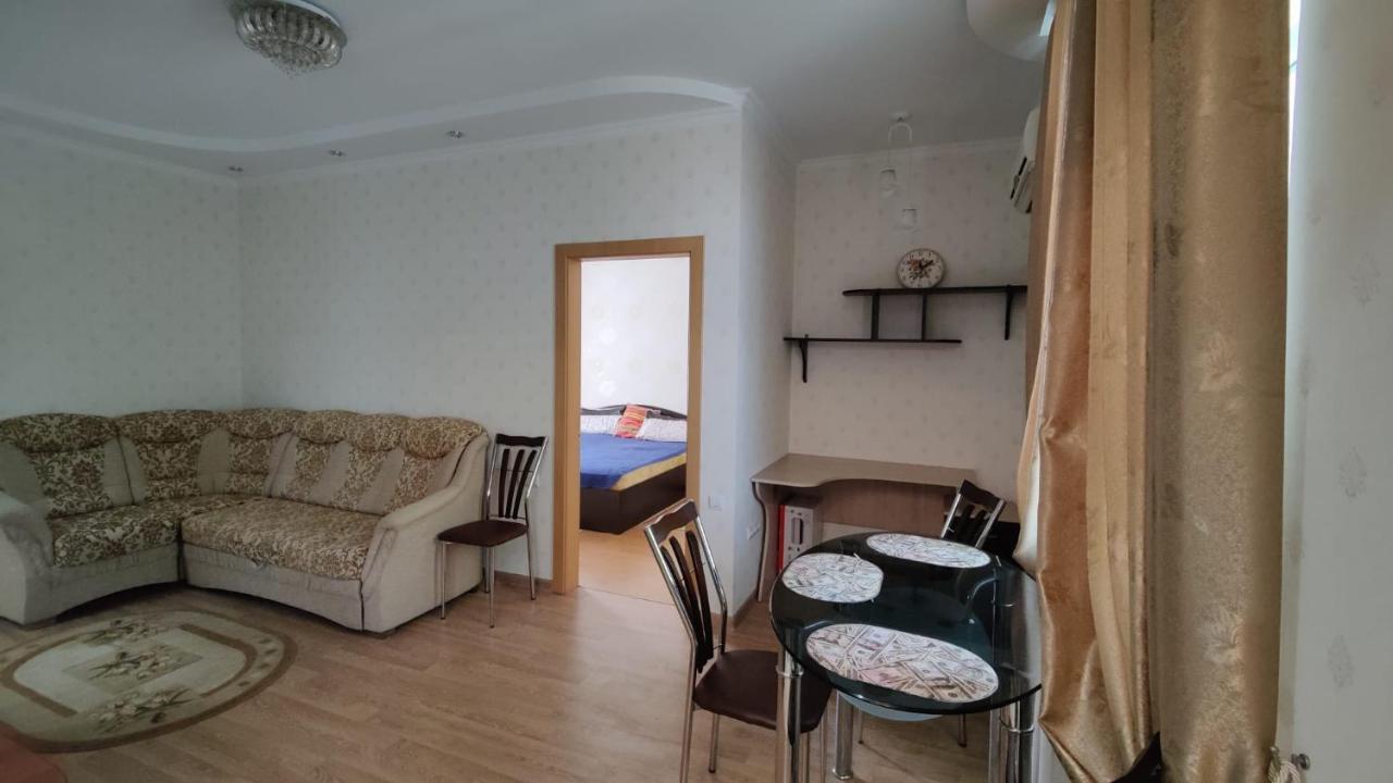 Stefan Cel Mare 64 Apartment Chisinau Luaran gambar